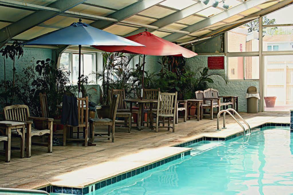 Fenwick Hotel