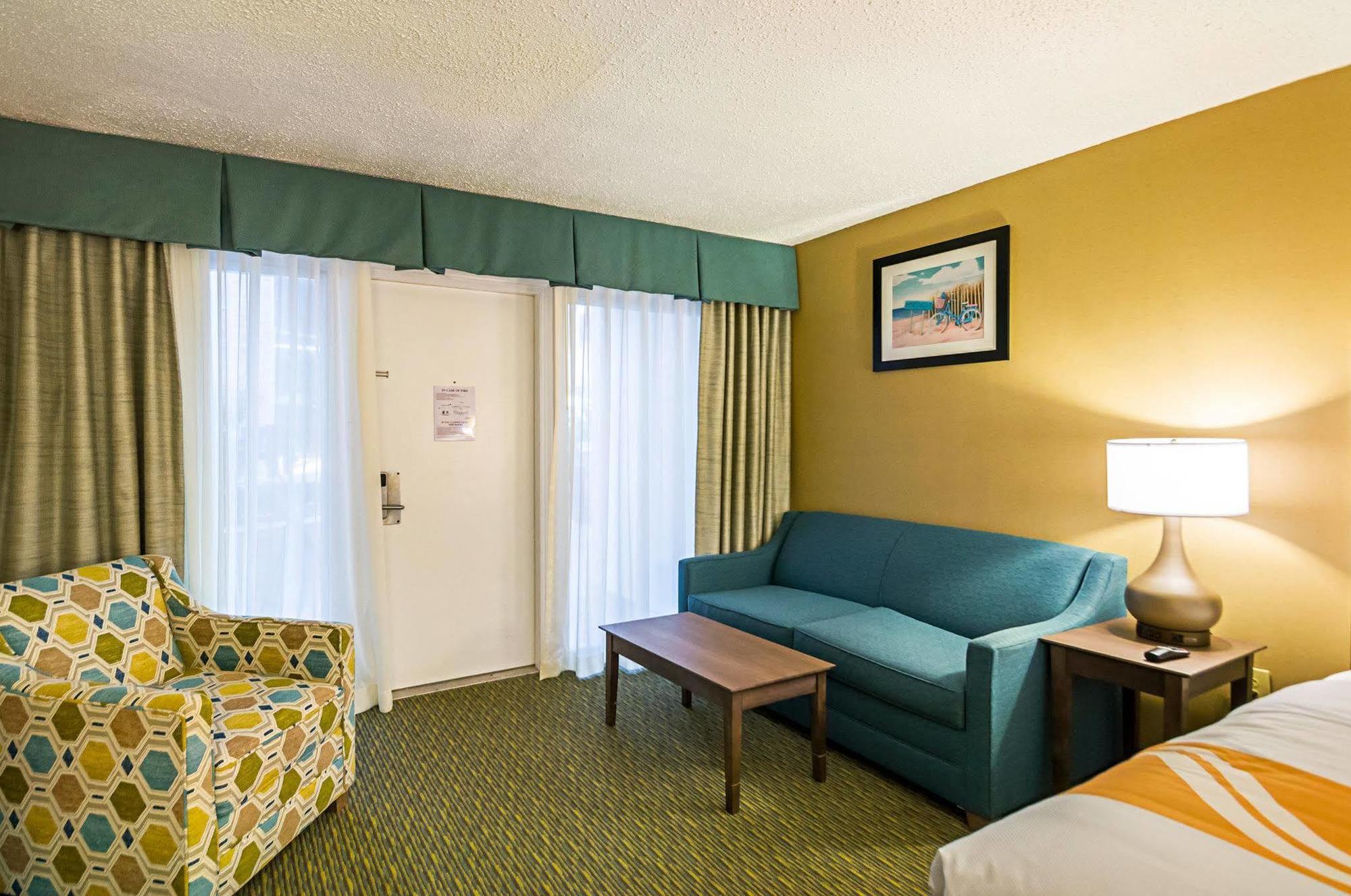 Quality Oceanfront Inn Ocean City