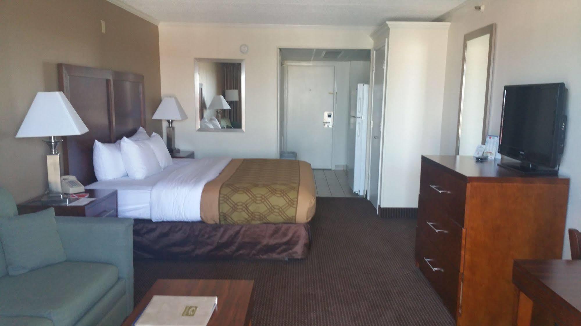 Quality & Oceanblock Hotel 2*