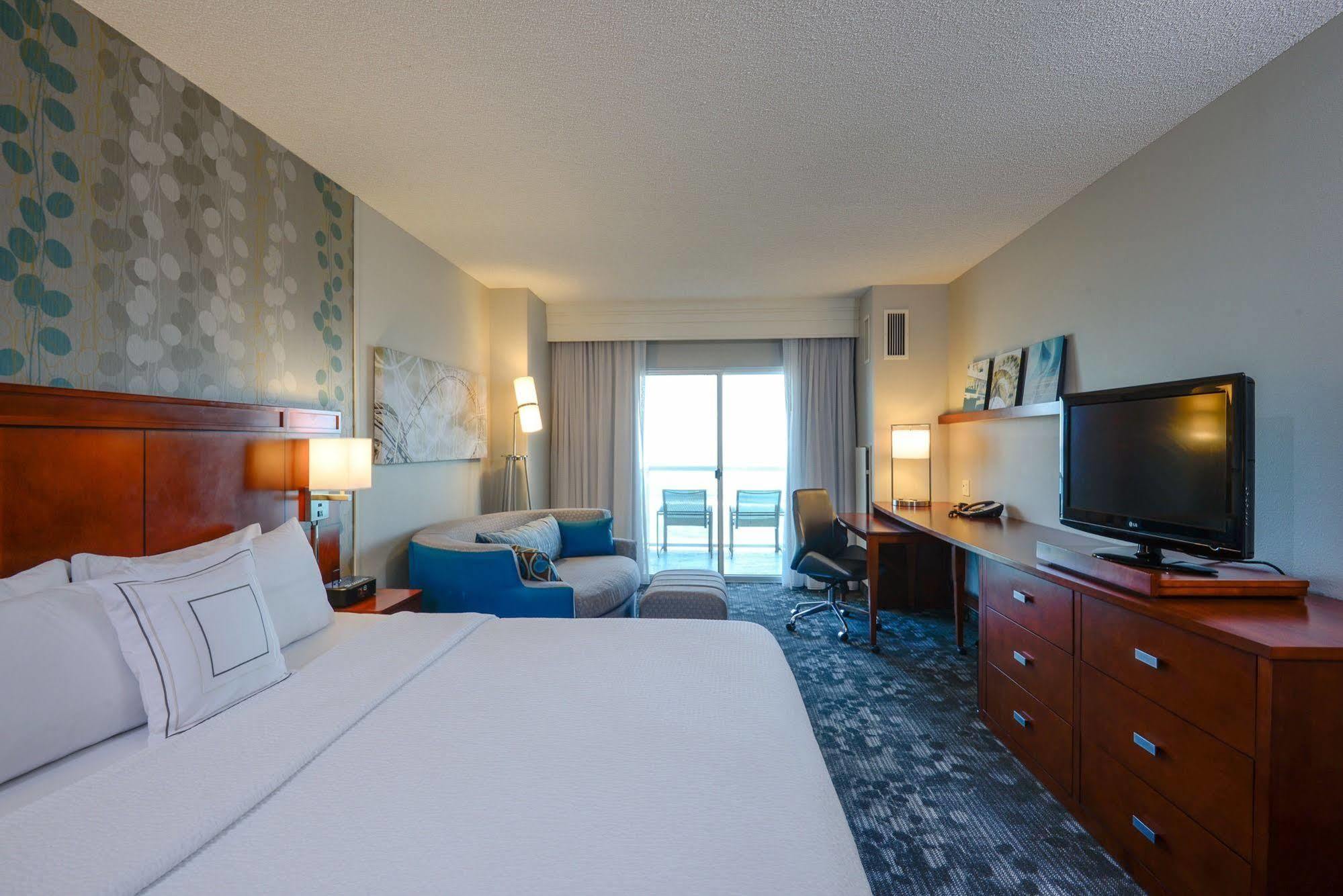 Courtyard By Marriott Ocean Oceanfront Hotel