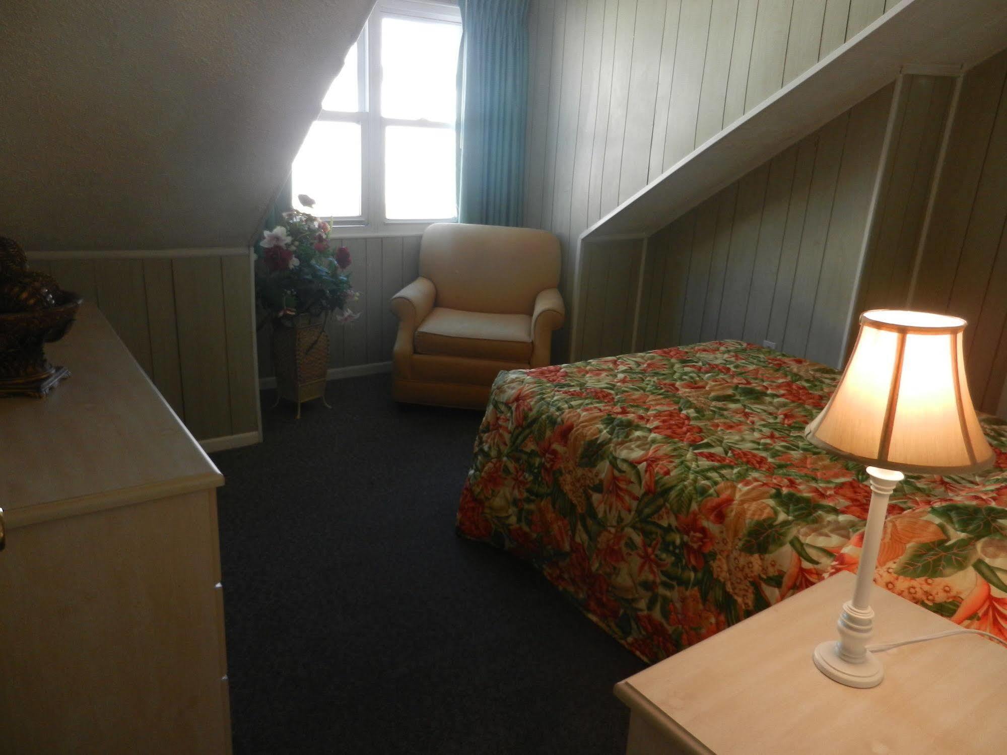 Boardwalk Terrace Hotel