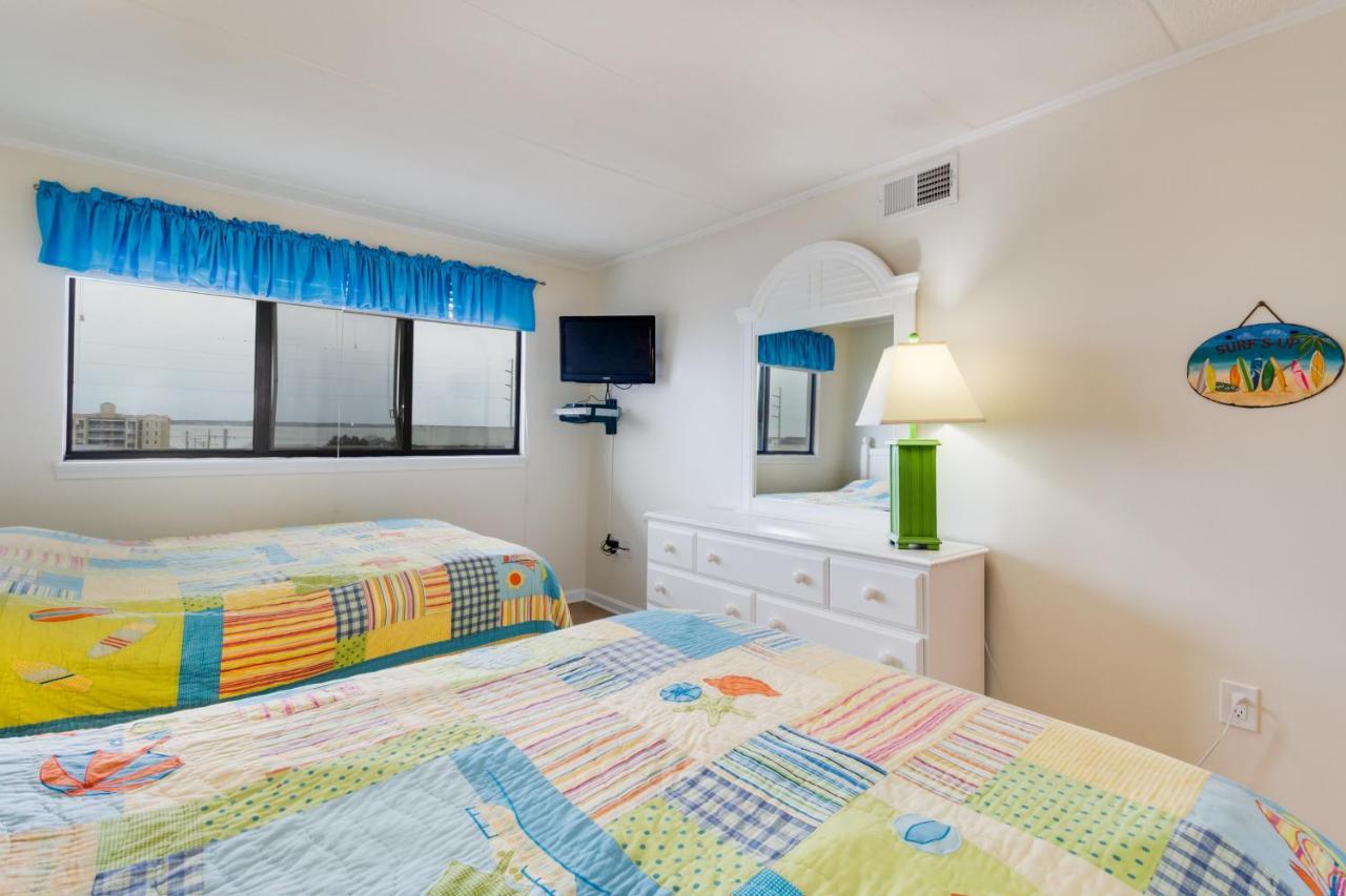 Ocean Tower Views Apartment