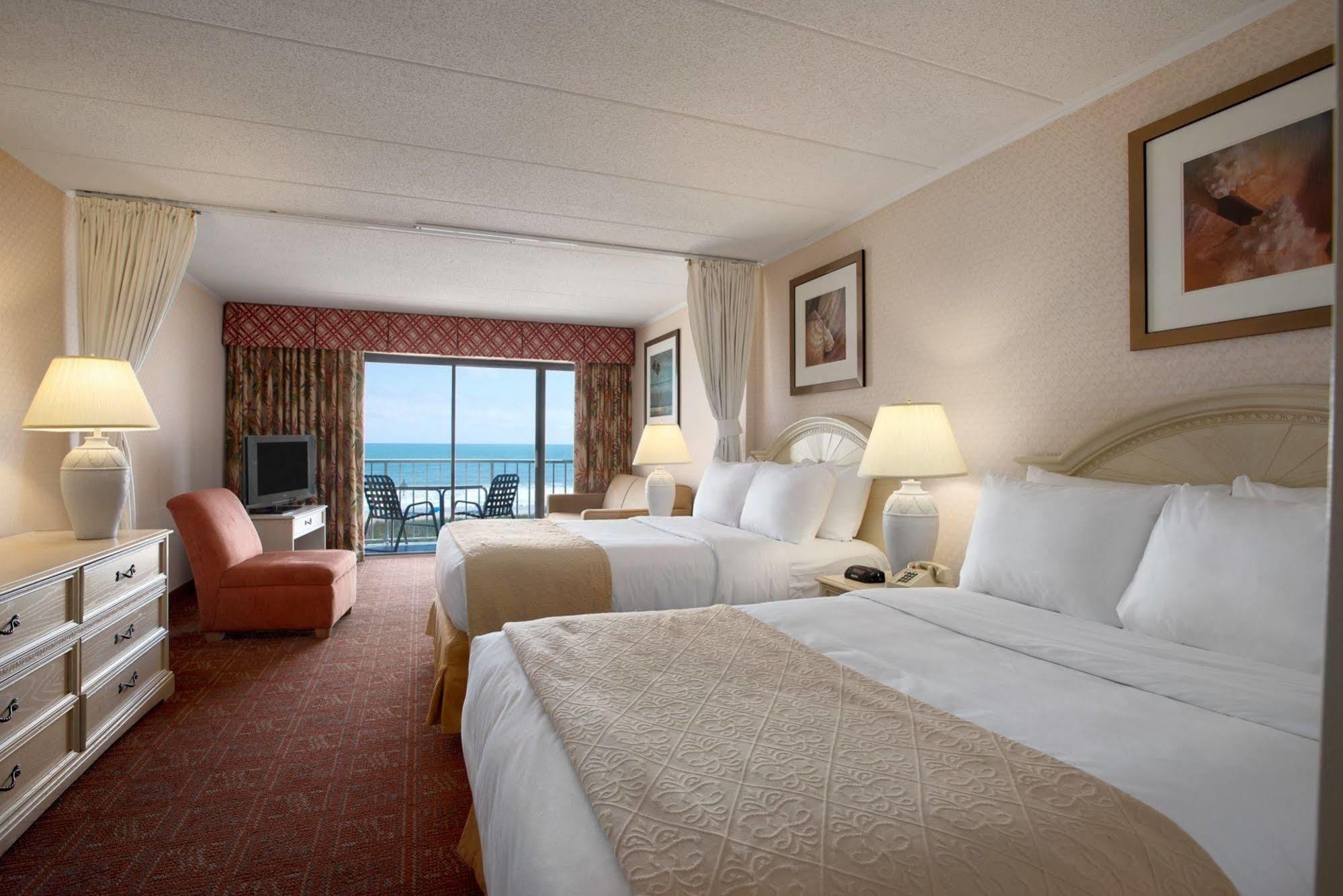 Inn Quality Oceanfront 3*