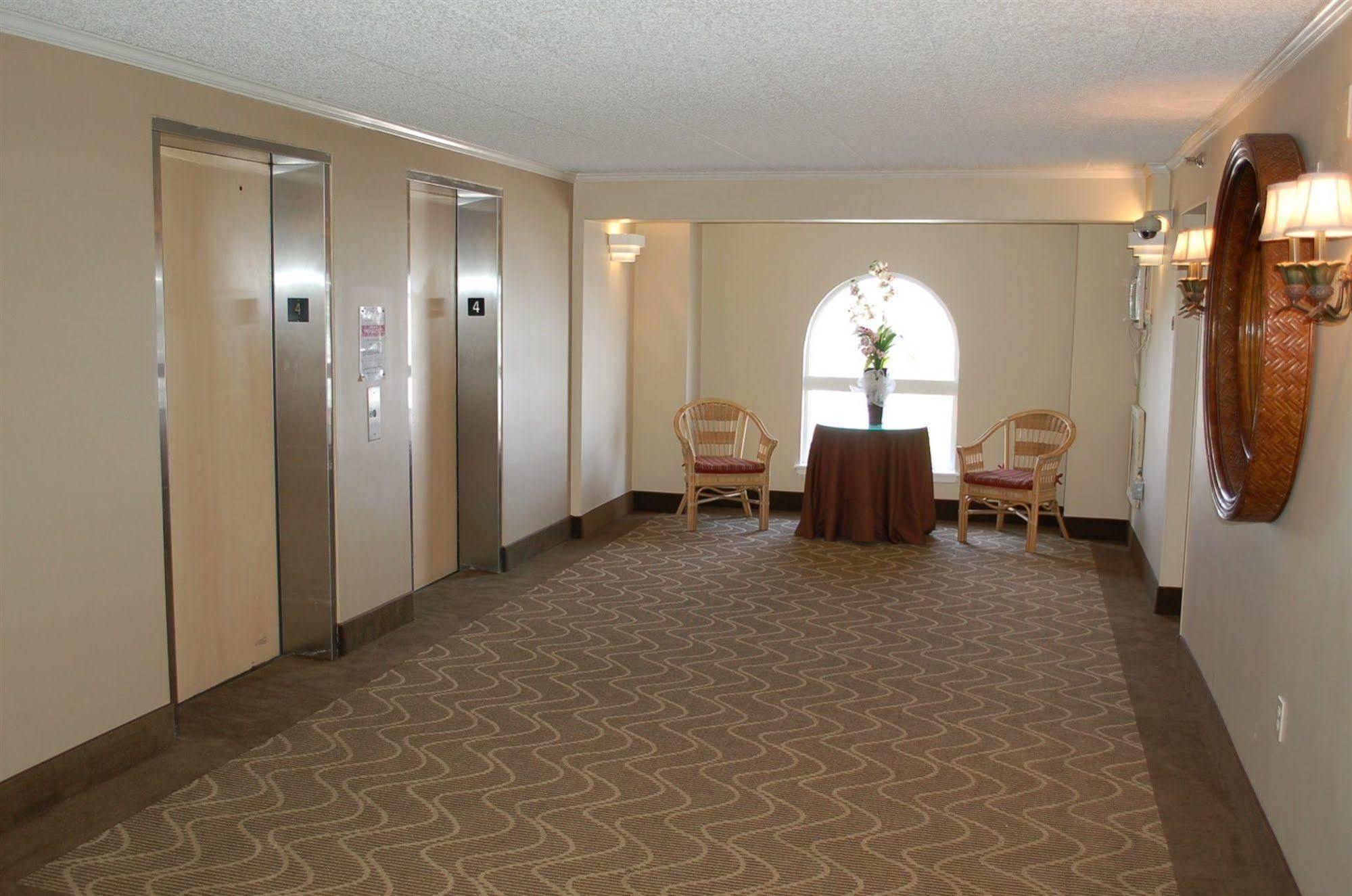Quality & Oceanblock Hotel