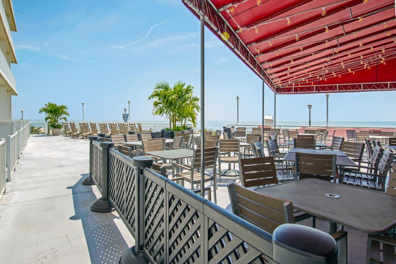 Commander & Hotel Ocean City