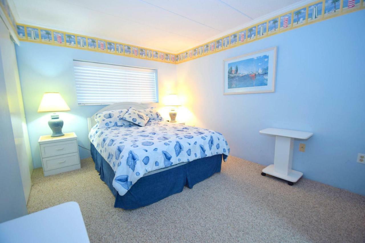 Apartment Harbour Island 302l