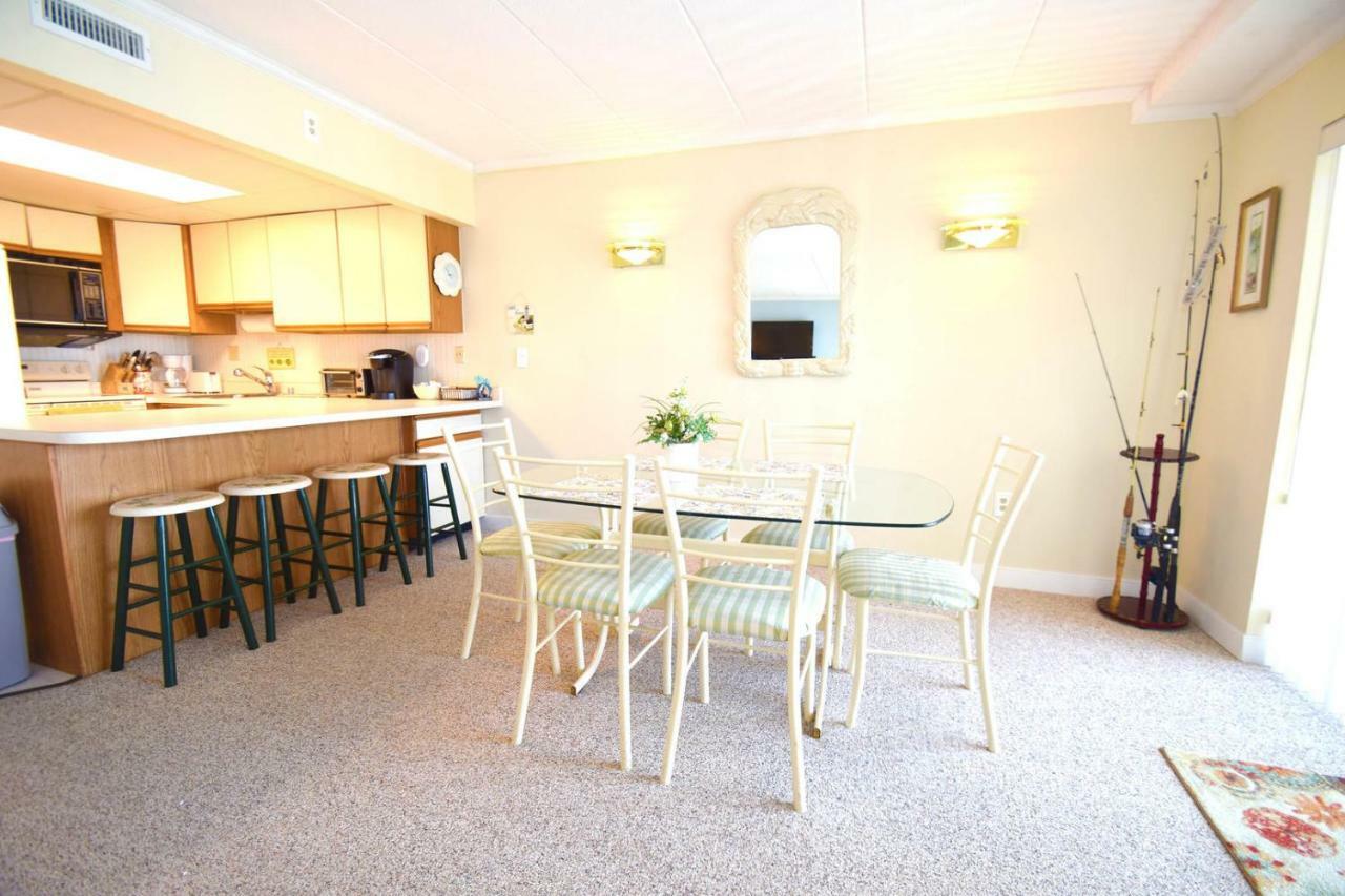 Apartment Harbour Island 302l