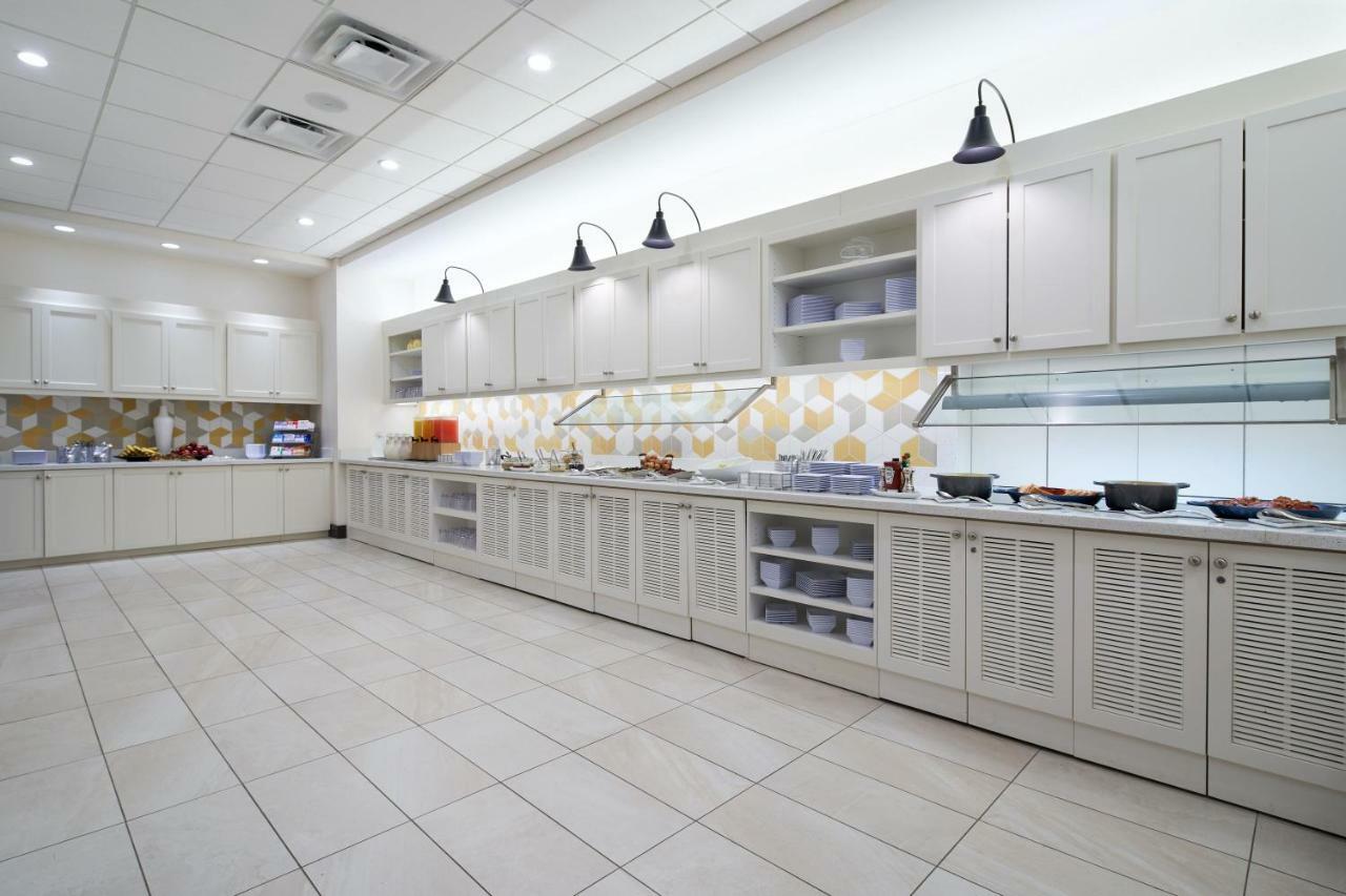 Hyatt Place Ocean Oceanfront 3*