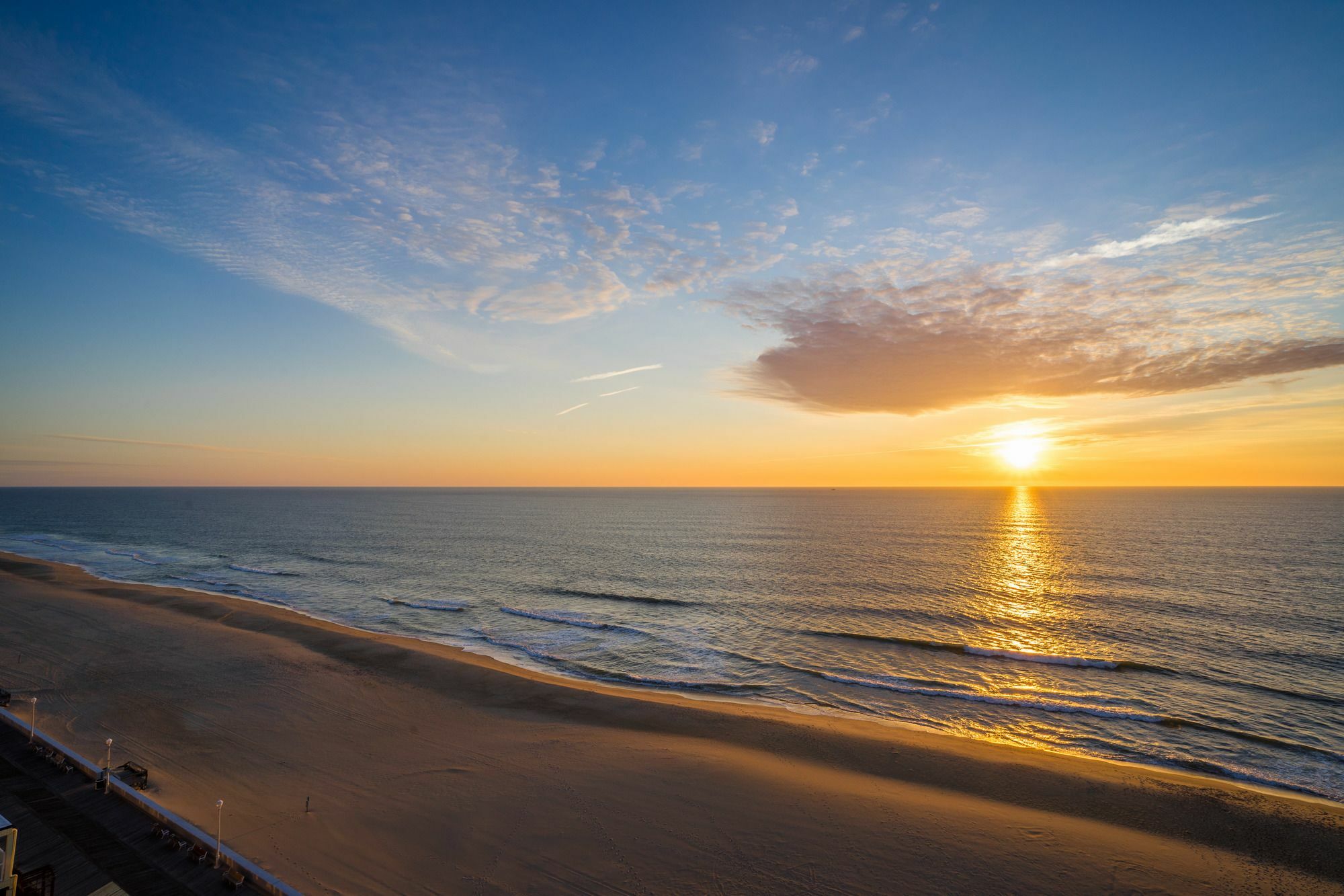 Grand Oceanfront Hotel