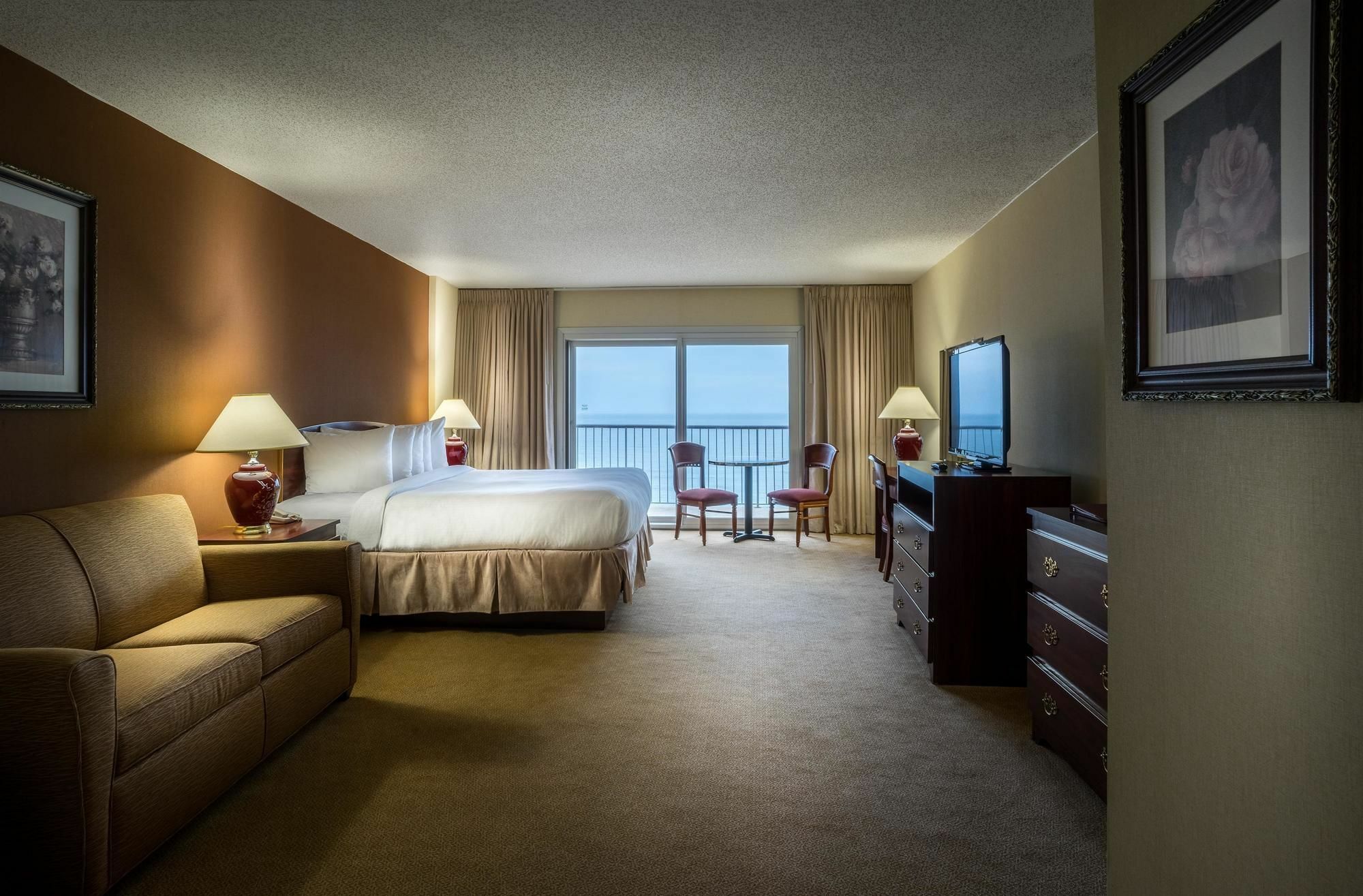Grand Oceanfront 3* Ocean City
