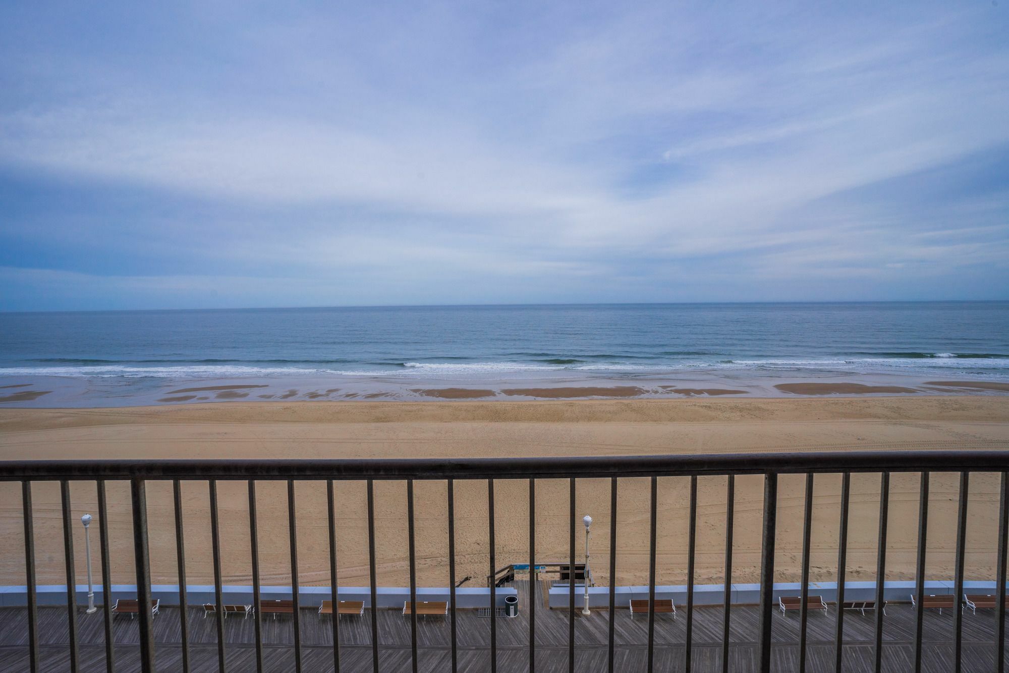 Grand Oceanfront Hotel