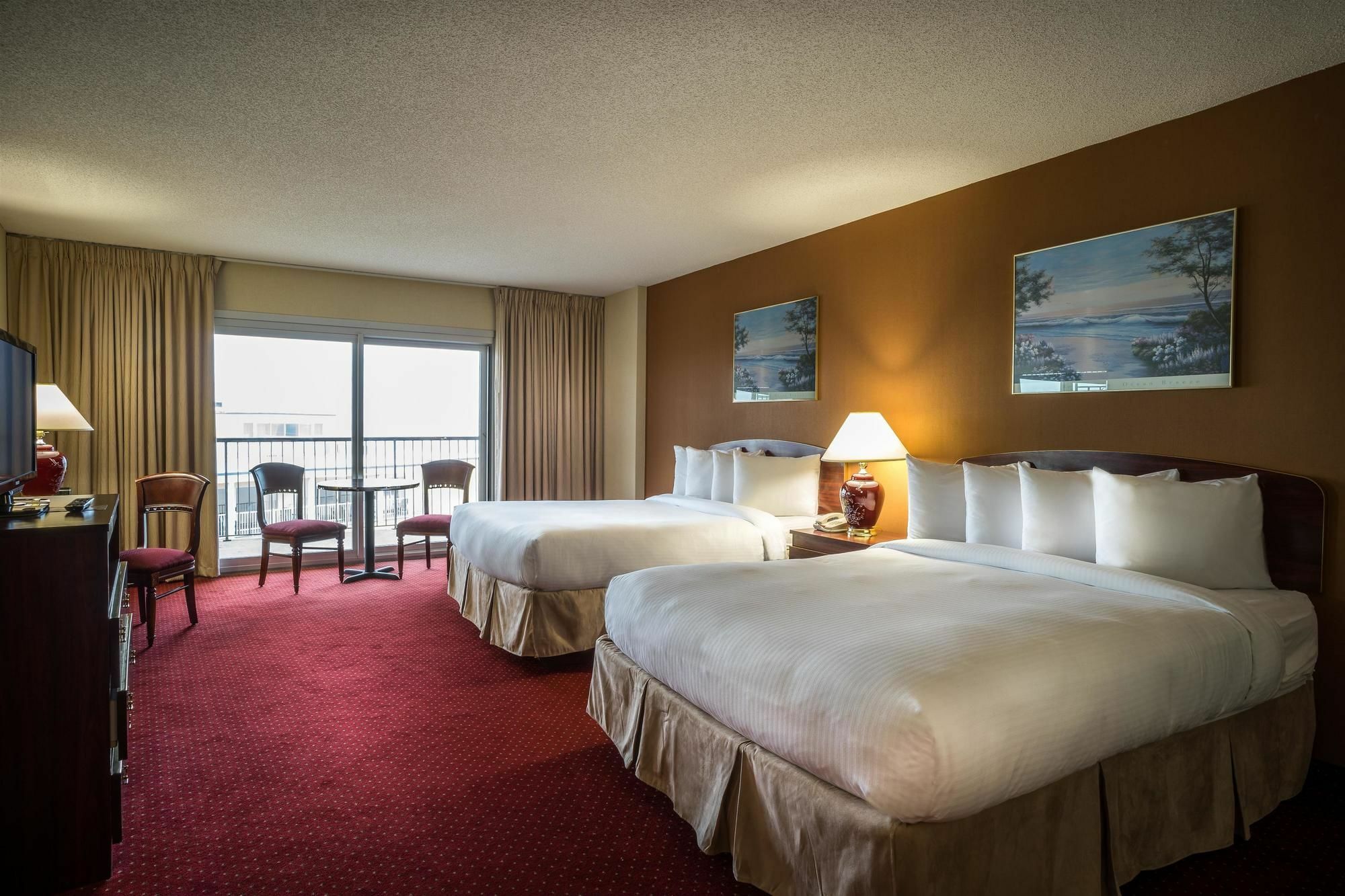 Grand Oceanfront Ocean City