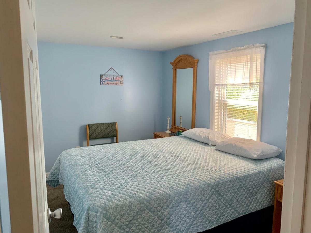 The Ocean Weeks Apartment