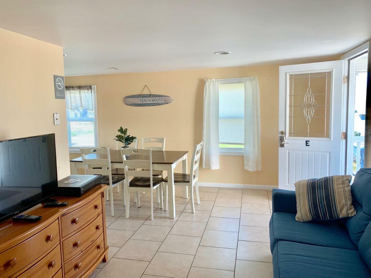 The Ocean Weeks Apartment