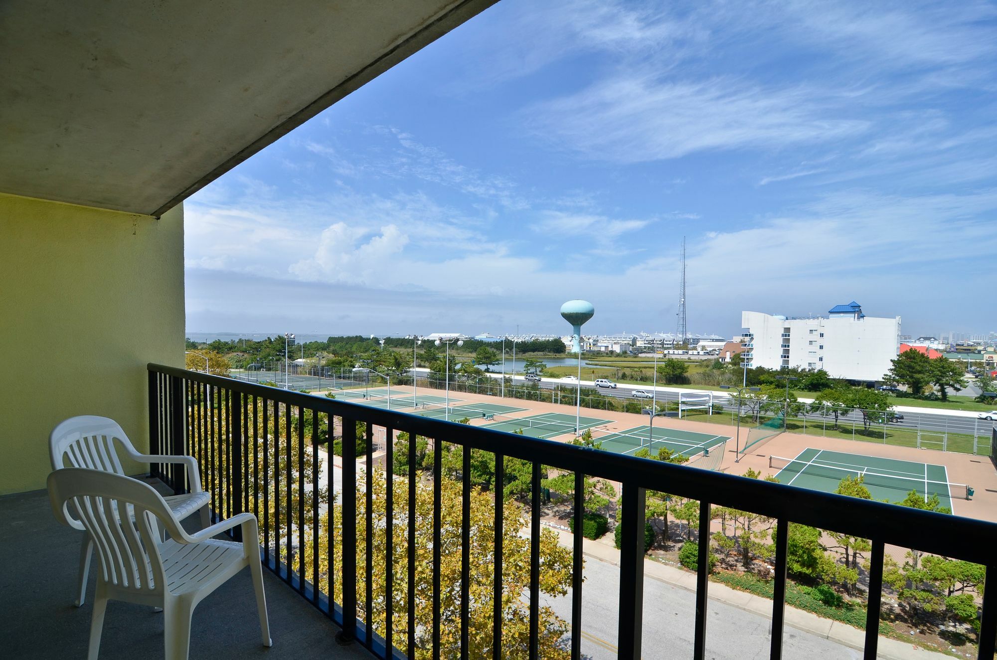 Sea Bay 3*