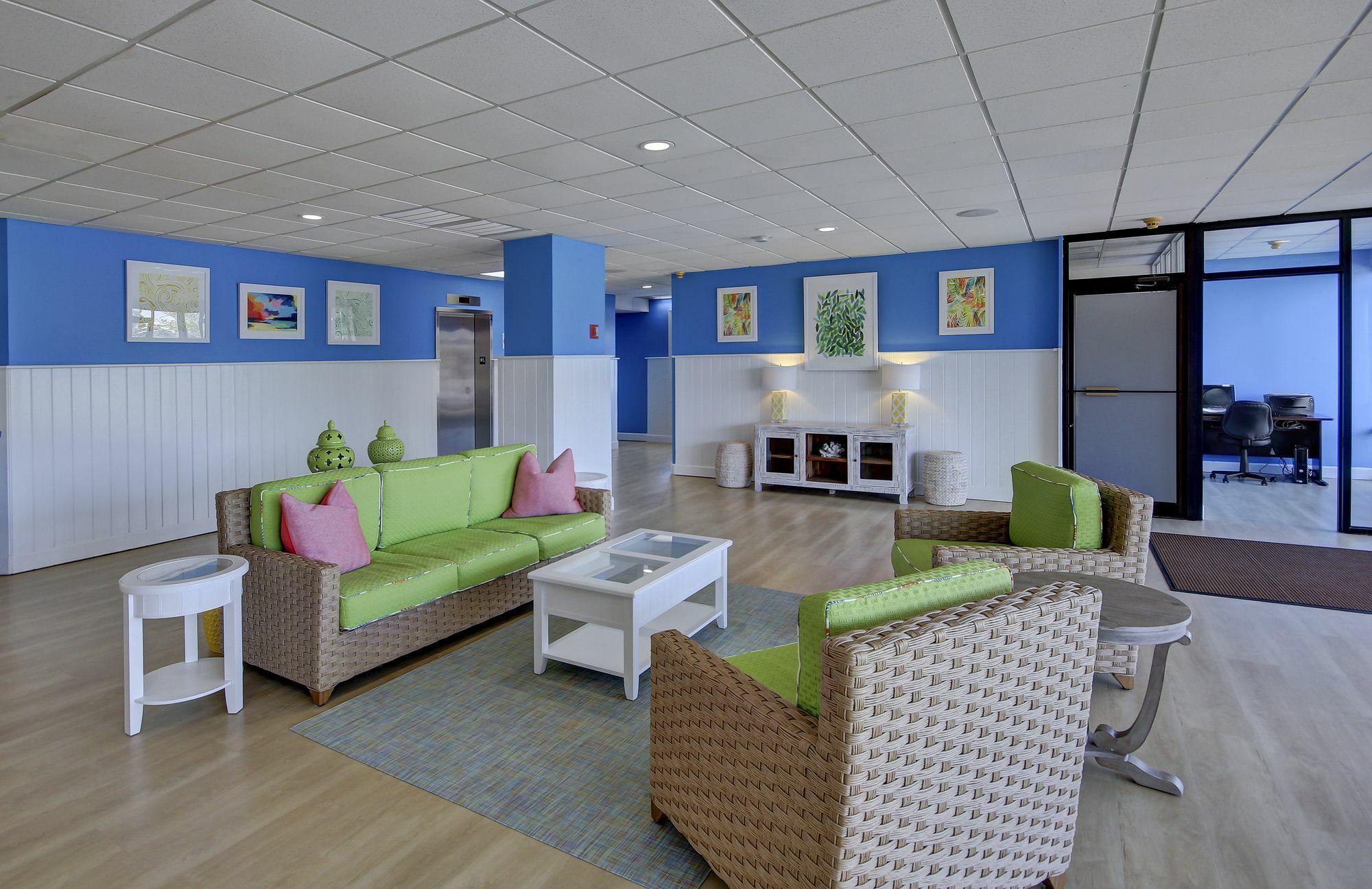 Sea Bay Hotel 3*