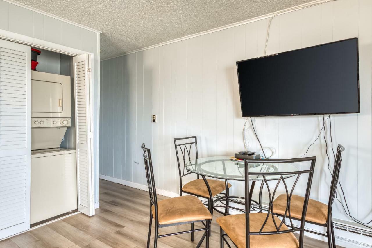 Harbor One North Apartment *