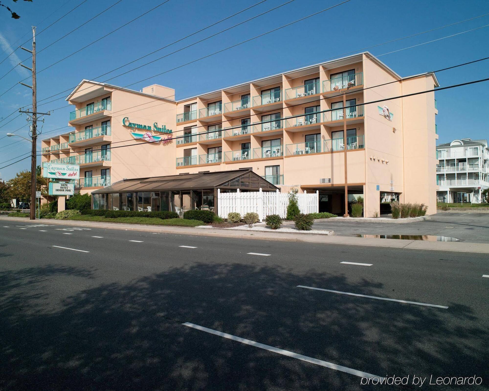 Hotel Cayman 3*