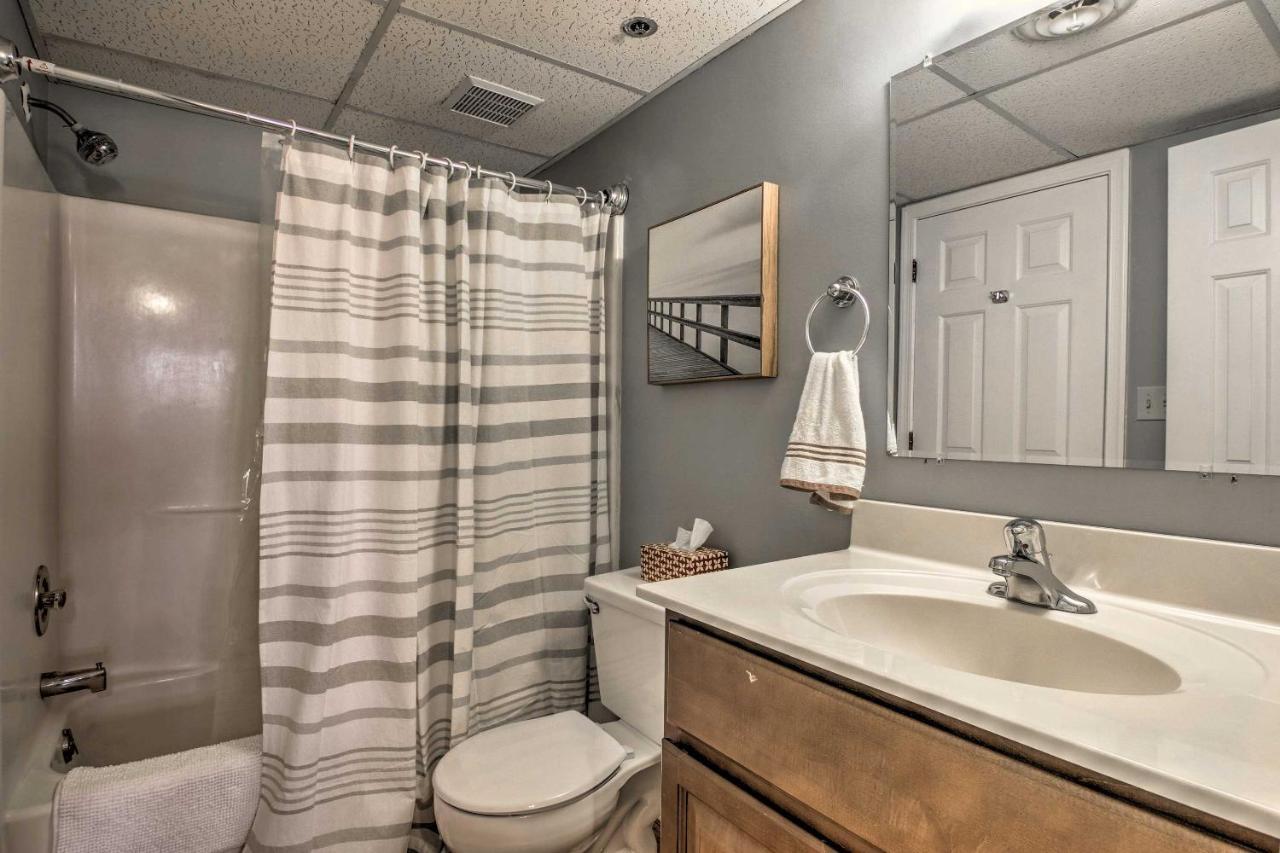 Ocean Escape Less Than 1 Mile To Beaches And Boardwalk! *