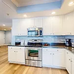 4100 Unit 205