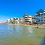 6 Sunset Island 4D