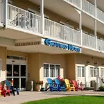 Gateway Hotel & Suites, Ascend Hotel Collection