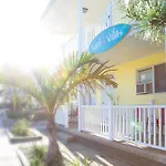 Surf Villa Apartments