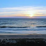 Surfside 84