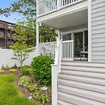 Charming 1St-Floor Condo In North Ocean City Just Steps From The Beach