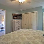 Ocean City Condo With Patio - Great Central Location