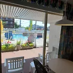 Shangri-La Motel