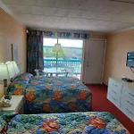 Shangri-La Motel