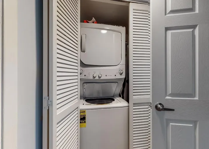 Atlantis 705