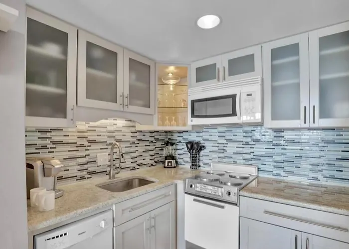 Oceanfront Studio At Golden Sands Perfect Beach Getaway In North Ocean City