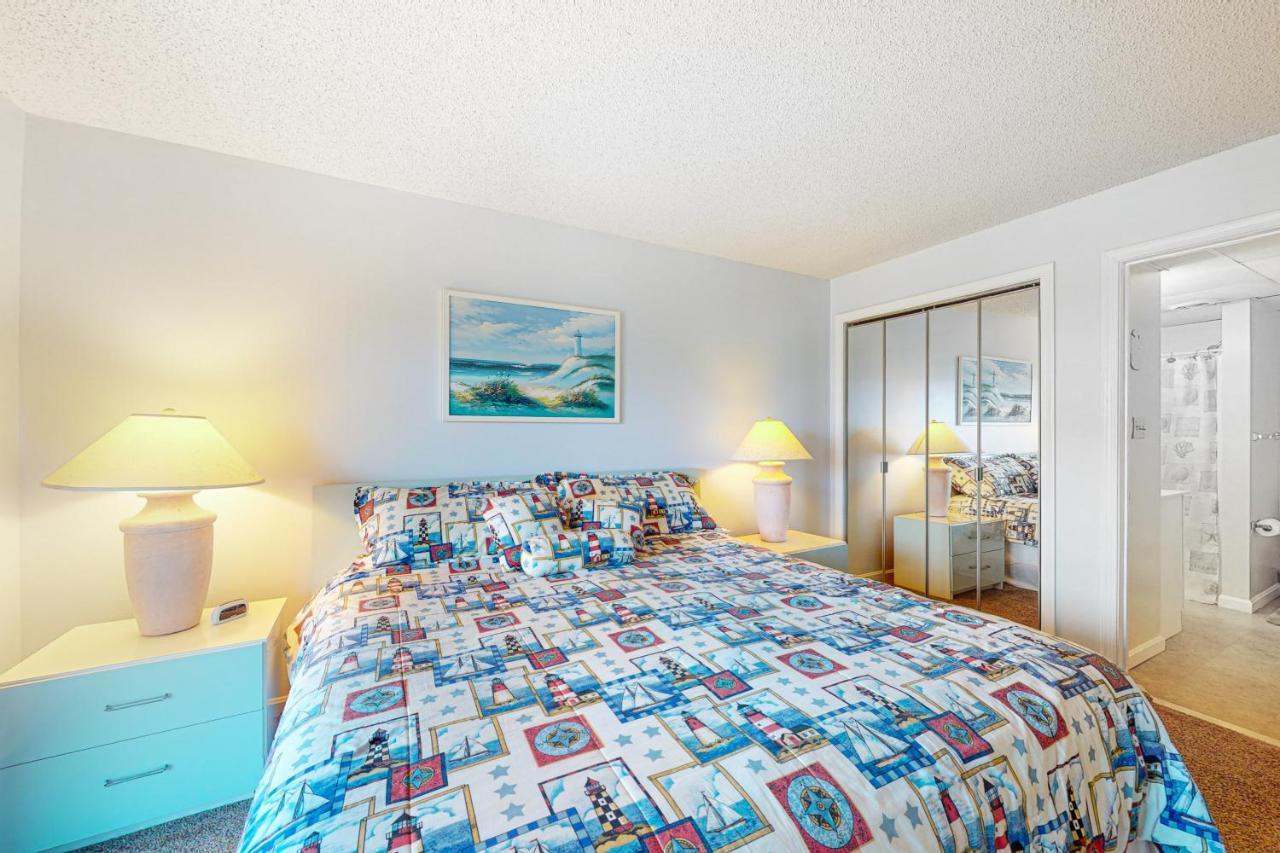 Apartment Blue Marlin 208 *
