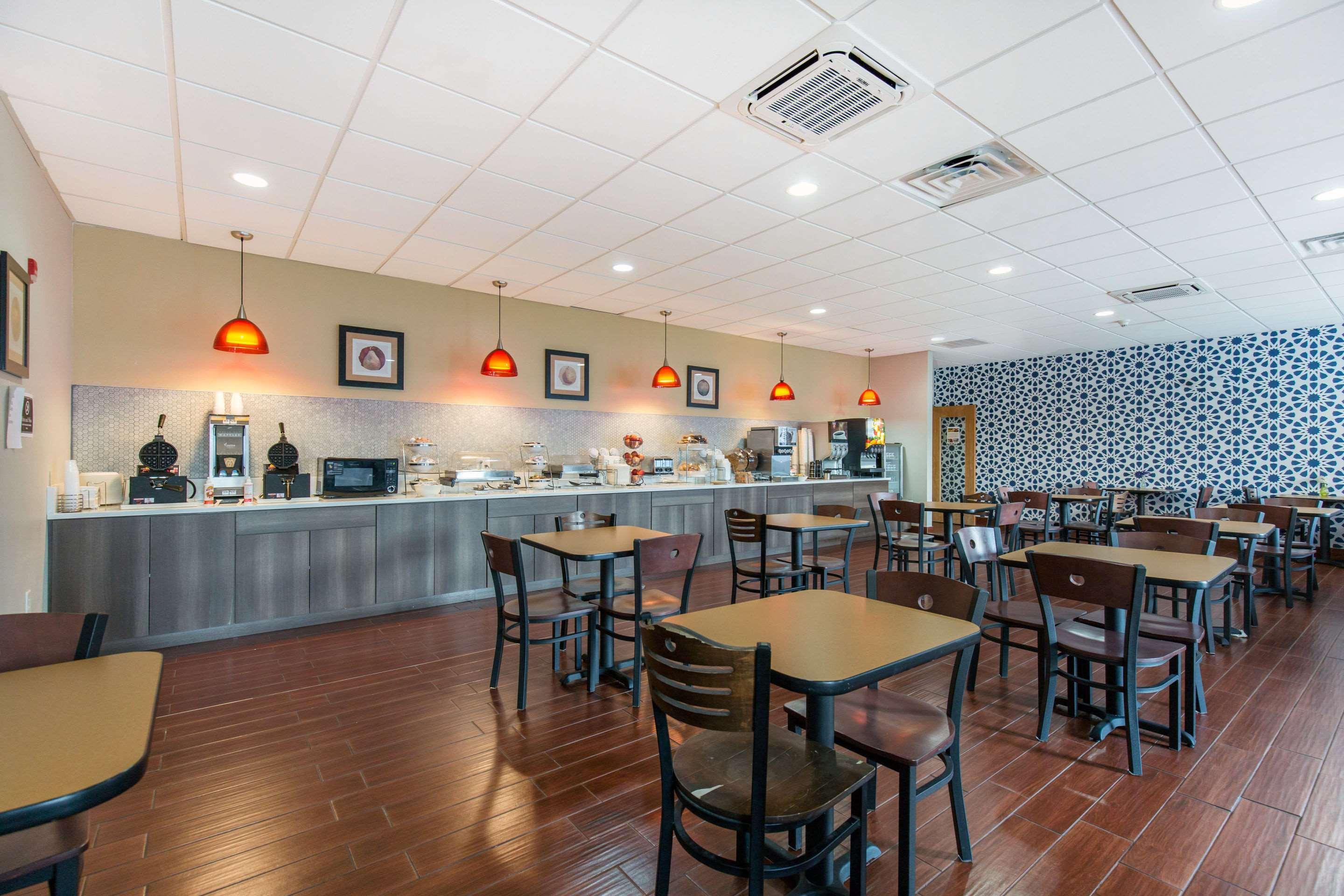Gateway & Suites, Ascend Collection Hotel