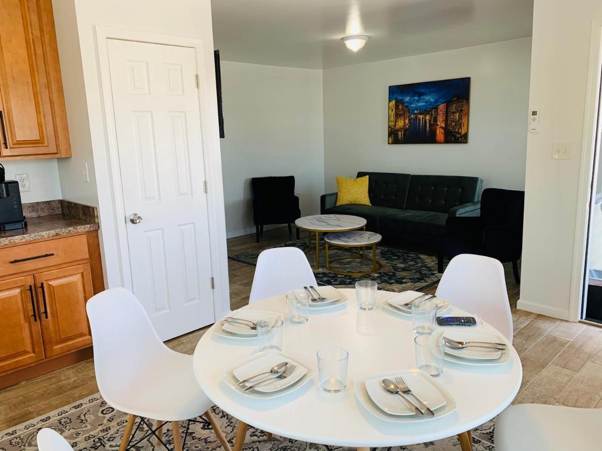 Blue Diamond 26th St Unit 4 *