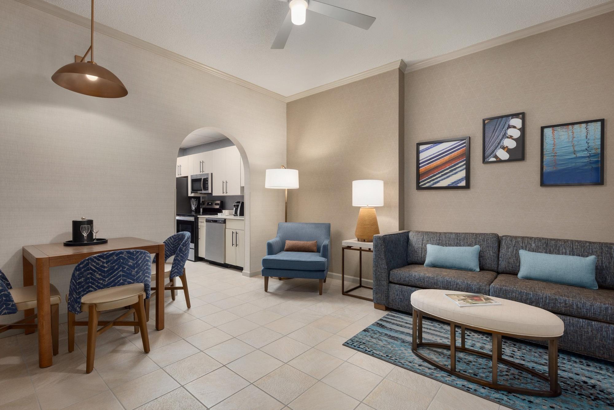 Resort & Ocean By Ihg 3*