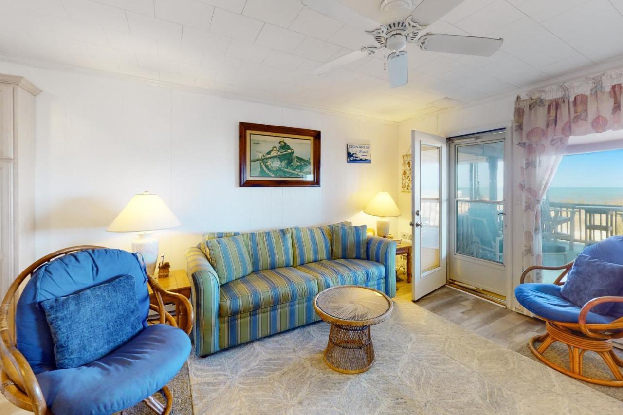 Windbreaker 5 Apartment Ocean City