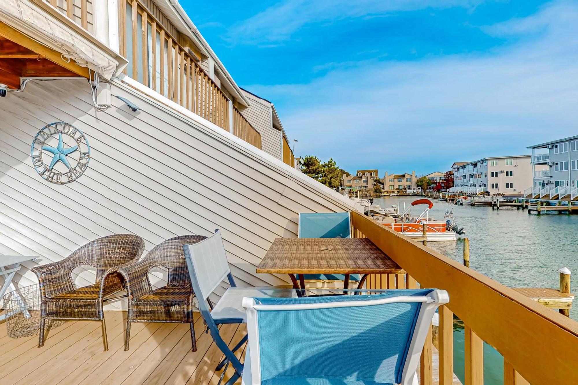 Crab Cove Unit 2 Apartment