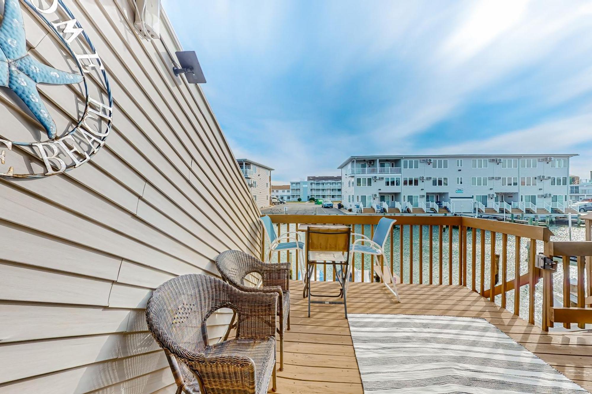 Apartment Crab Cove Unit 2 *
