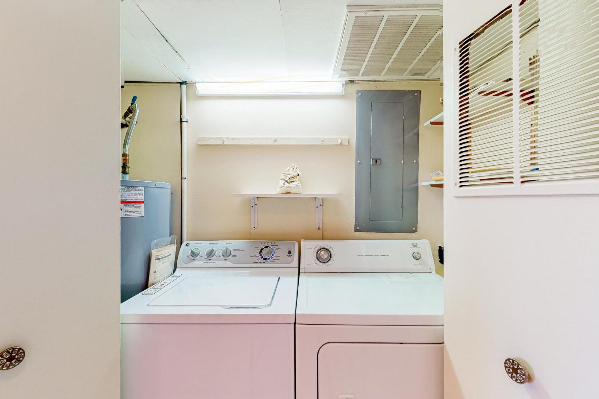 Apartment Fountainhead Towers 1001