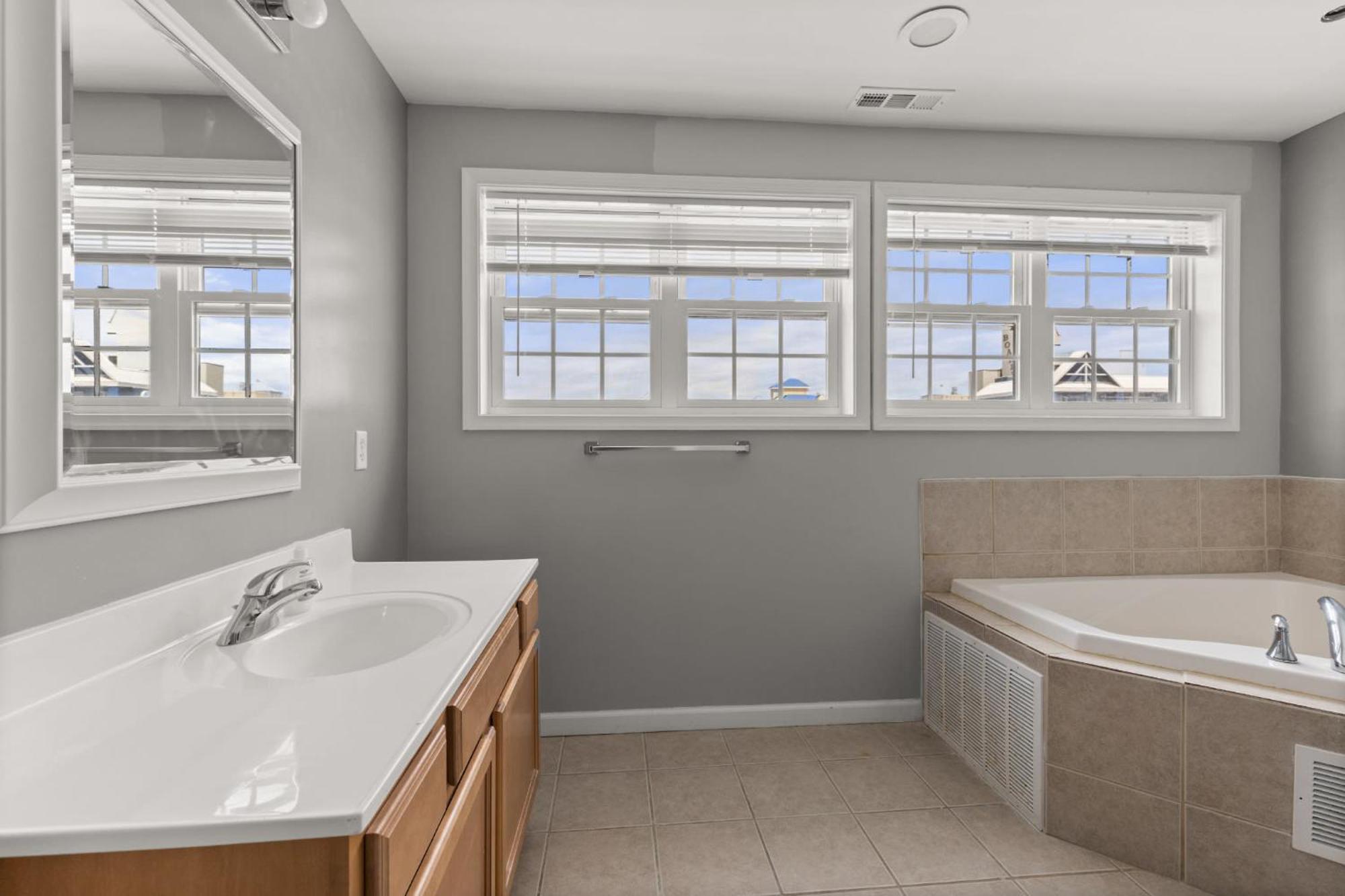 Apartment Beachview Oc 1 Ocean Block Ocean City