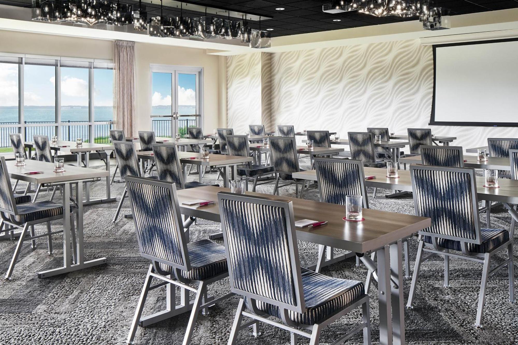 Hotel Aloft Ocean Ocean City