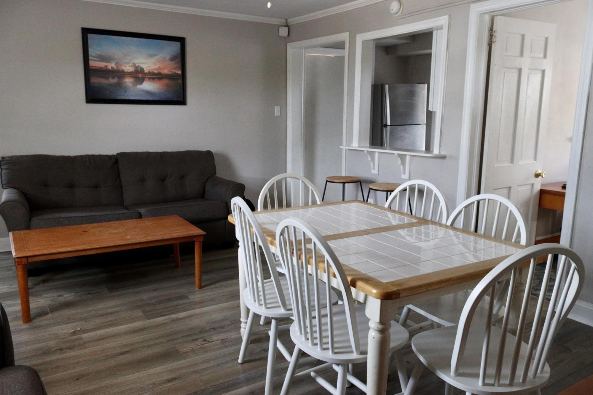 The Burgundy Inn Hotel And Apartments Ocean City