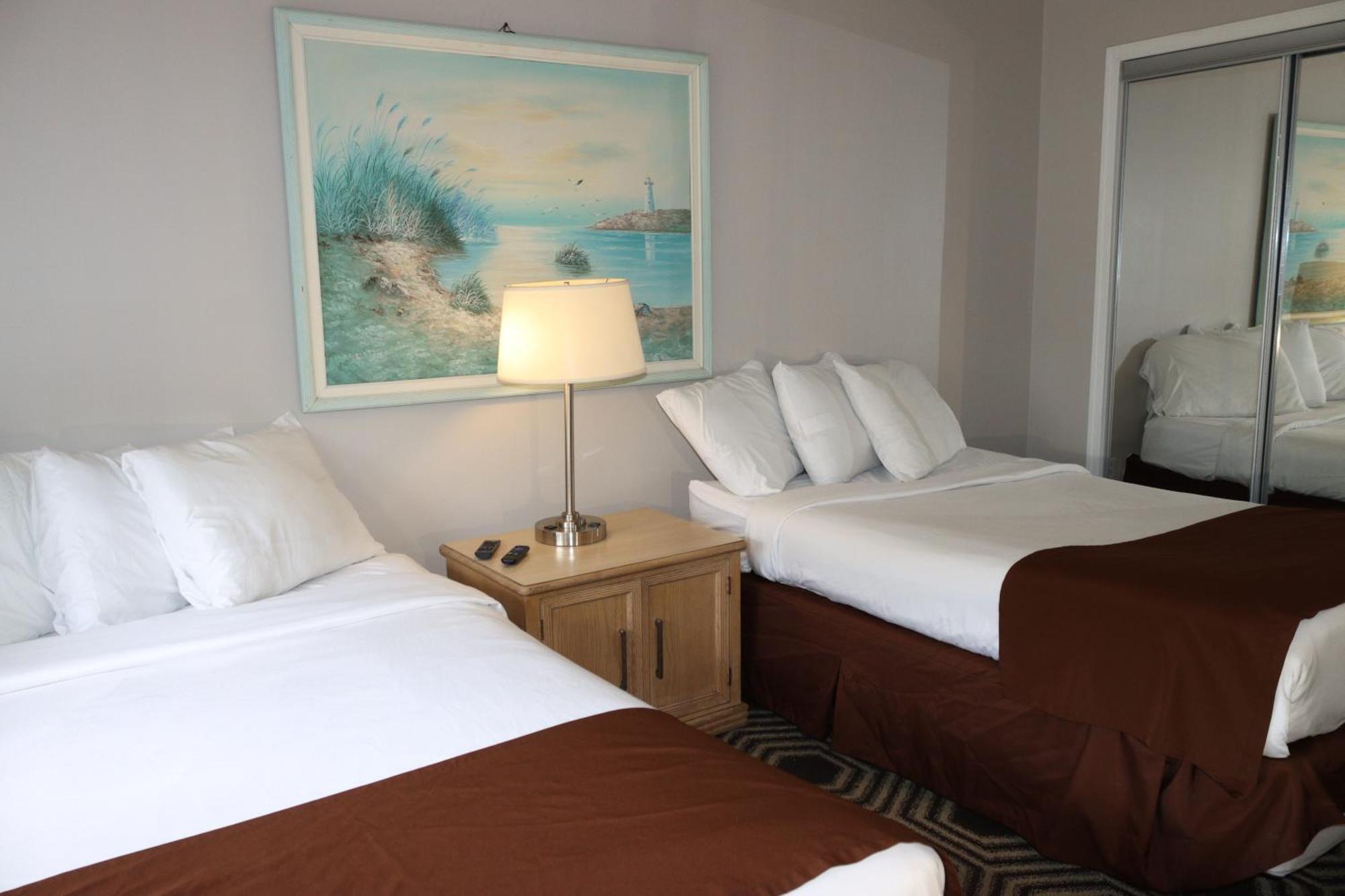 The Burgundy Inn Hotel And Apartments Motel 2*