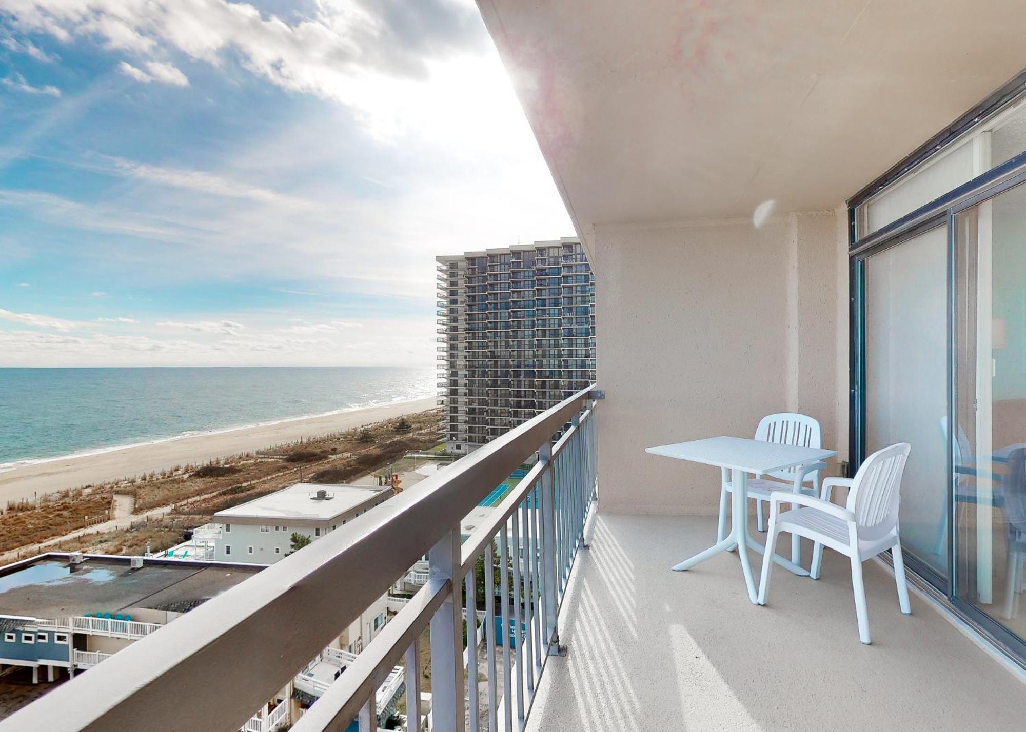 Fountainhead Towers 1004 Apartment *