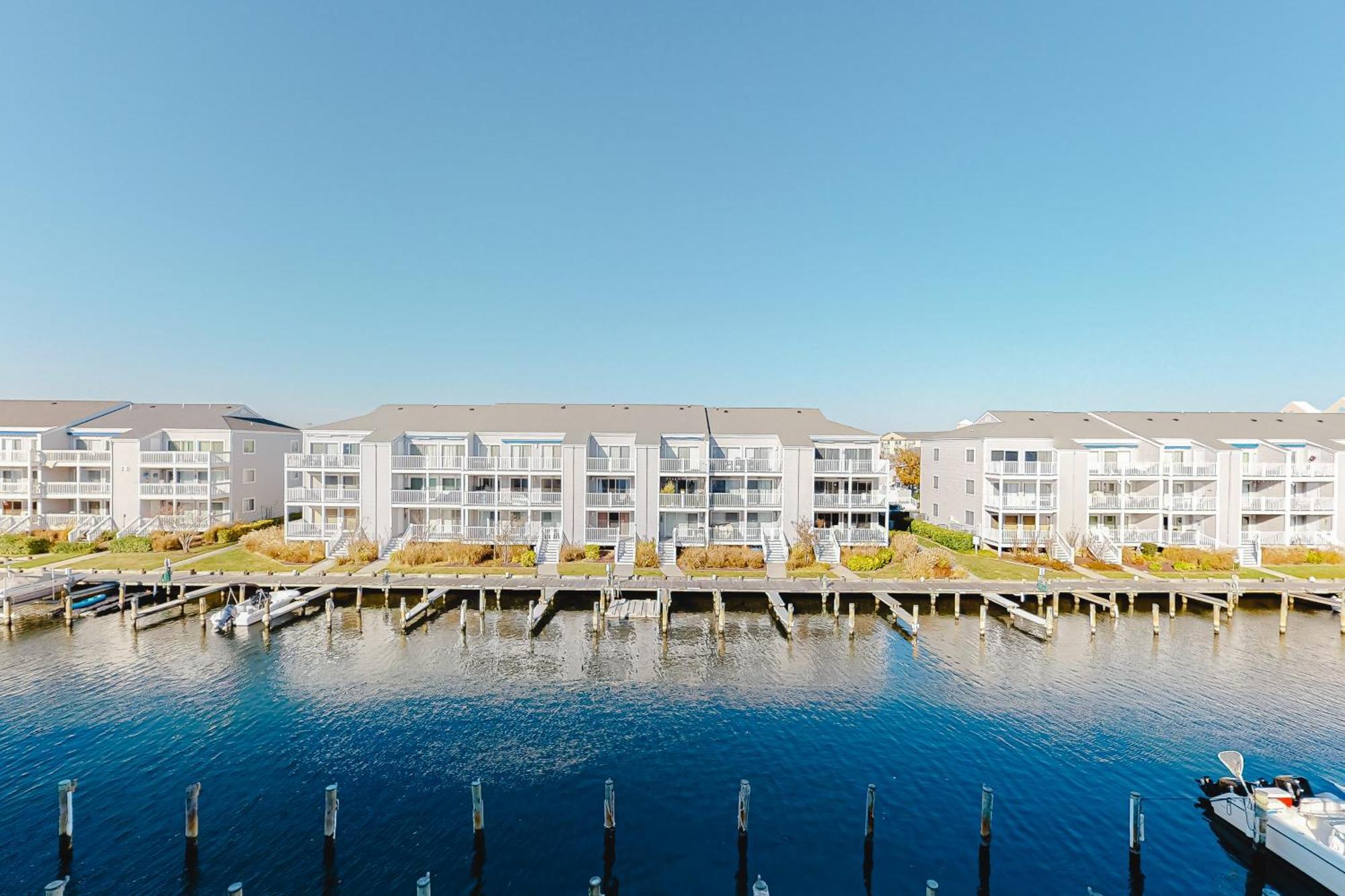 Hidden Harbour Apartment *