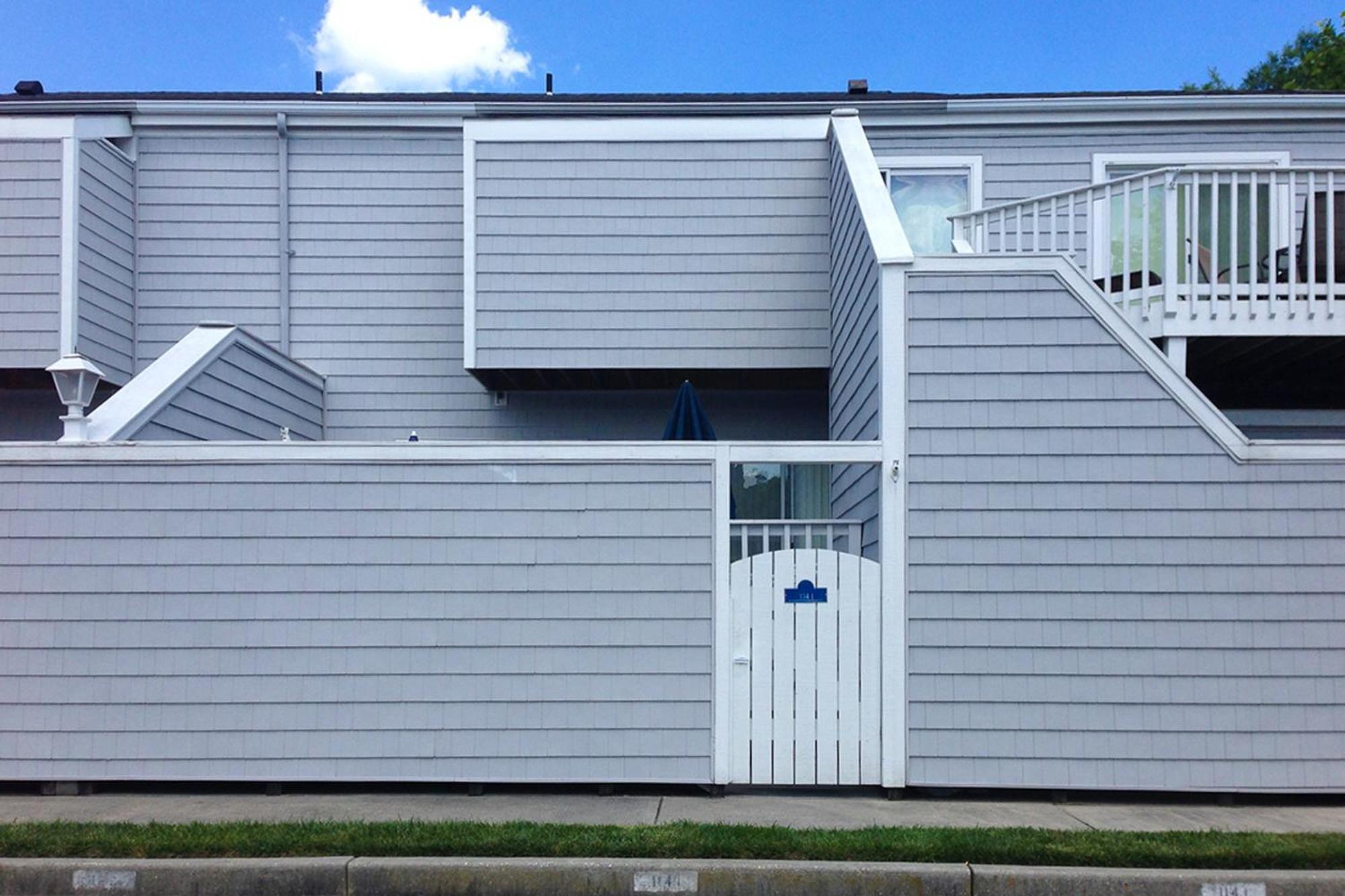 Hidden Harbour Apartment *
