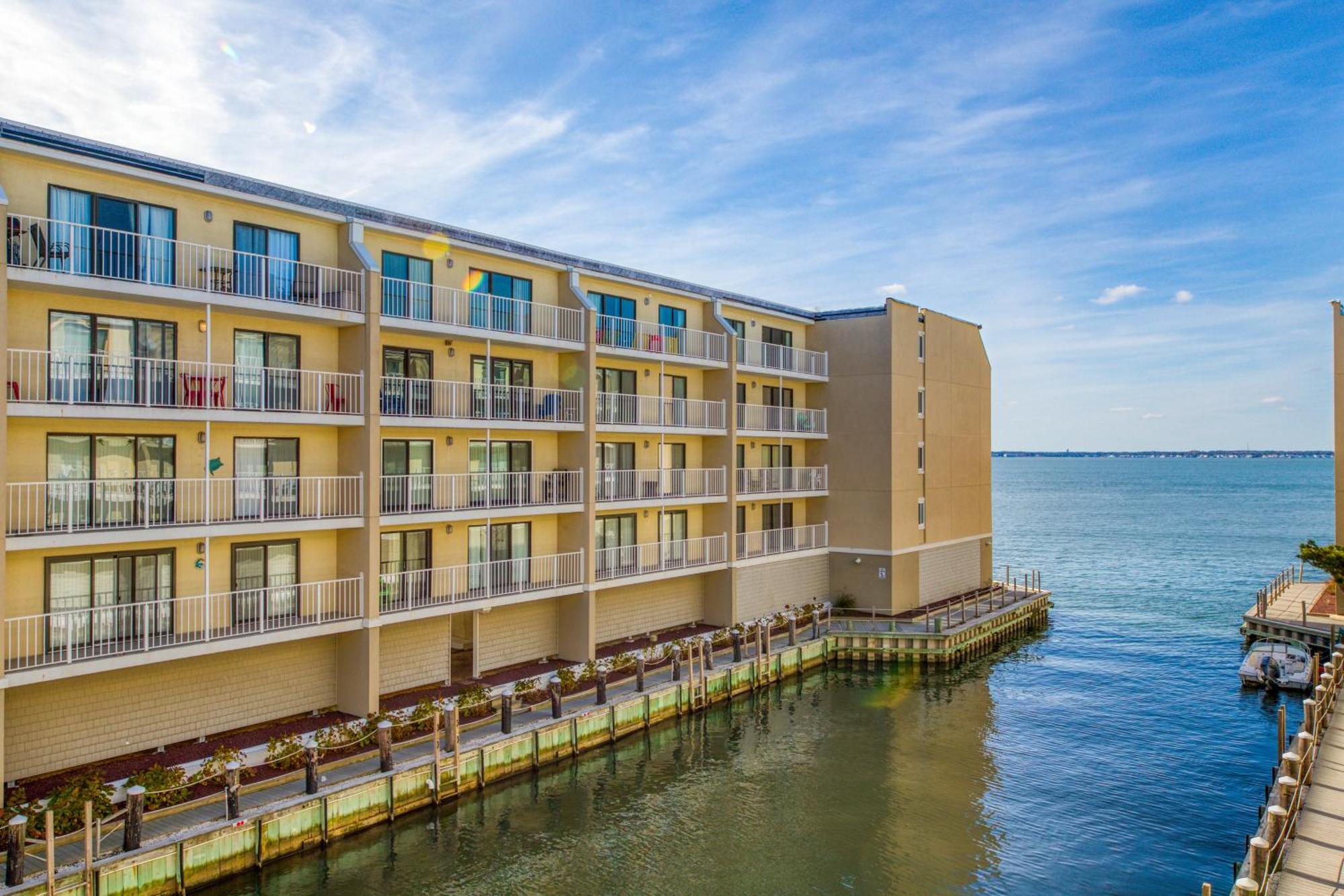 Wight Bay Apartment *